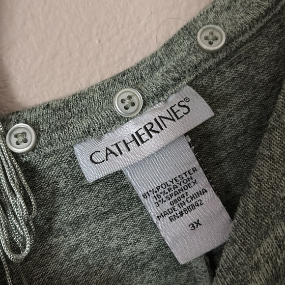 Catherine’s Women’s Plus Size Top With Detachable Scarf 3X Green - Picture 4 of 6